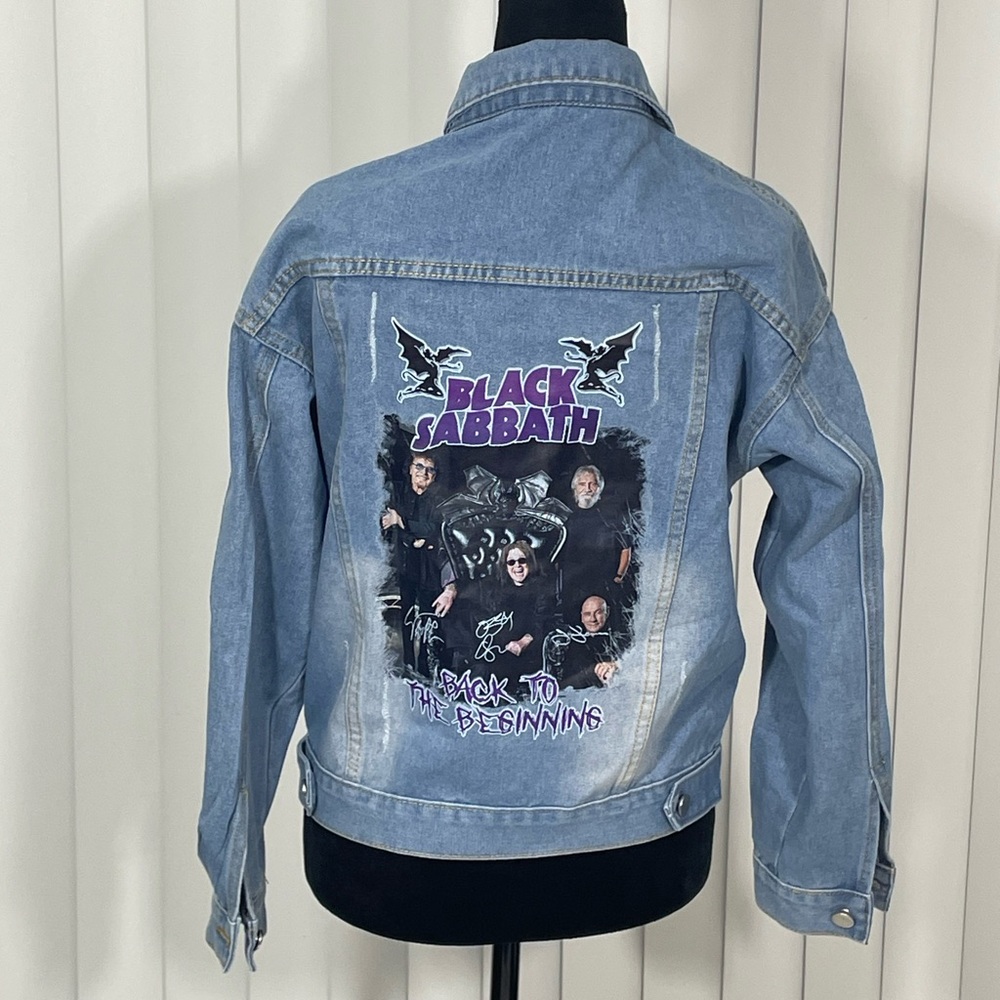 Black Sabbath Patchwork Sticker Cropped Denim Jea… - image 6
